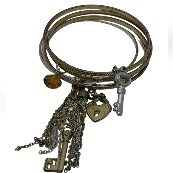 Gold & Silver Tone Charm Bangle Stack - Tassel, Key, & Heart Lock Dangles - Picture 4 of 9